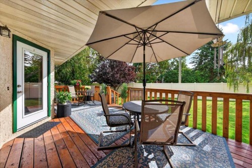 95 Sunlake Close Se, Calgary, AB 