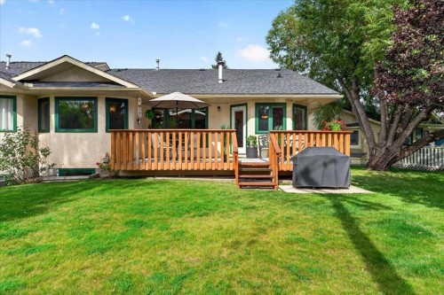 95 Sunlake Close Se, Calgary, AB 