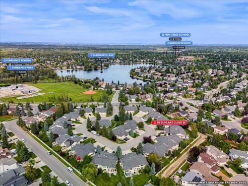 95 Sunlake Close Se, Calgary, AB 