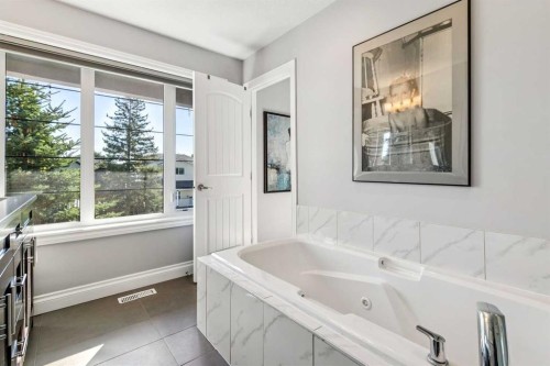 1443 40 Street Sw, Calgary, AB 