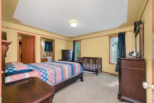 56 Martinglen Place Ne, Calgary, AB 