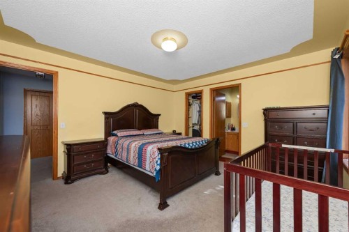 56 Martinglen Place Ne, Calgary, AB 
