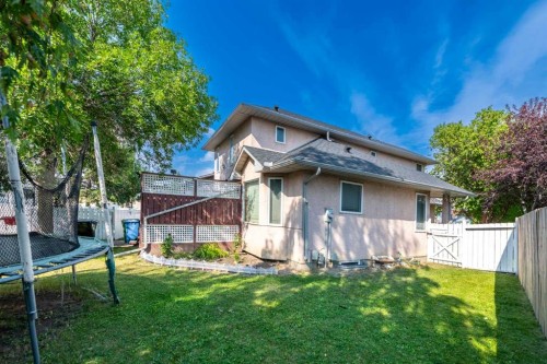 56 Martinglen Place Ne, Calgary, AB 