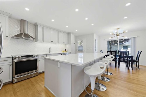 532 54 Avenue Sw, Calgary, AB 