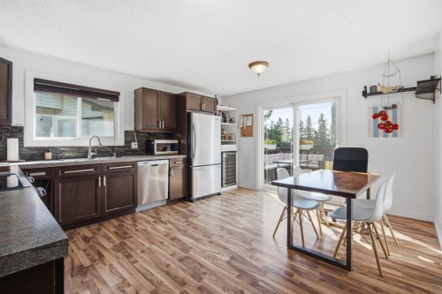 36 Berkley Place Nw, Calgary, AB 