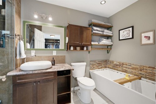 36 Berkley Place Nw, Calgary, AB 