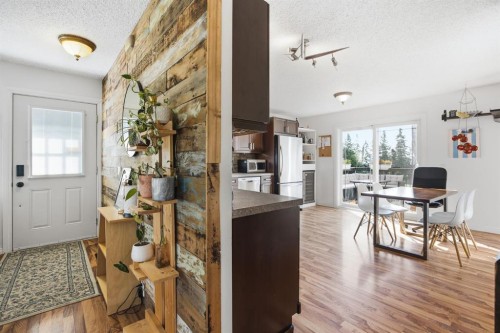 36 Berkley Place Nw, Calgary, AB 