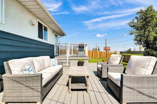 7112 Fountain Road Se, Calgary, AB 