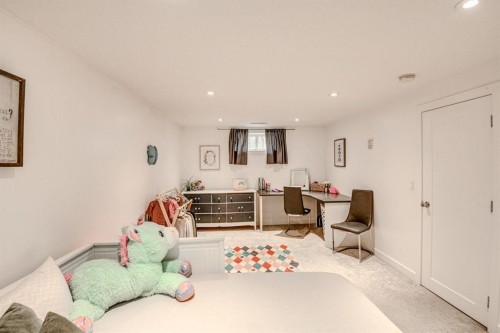 3 Glenway Drive Sw, Calgary, AB 