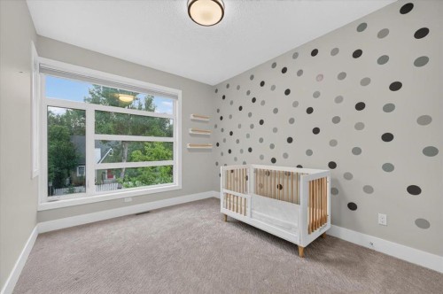 404 12 Avenue Nw, Calgary, AB 