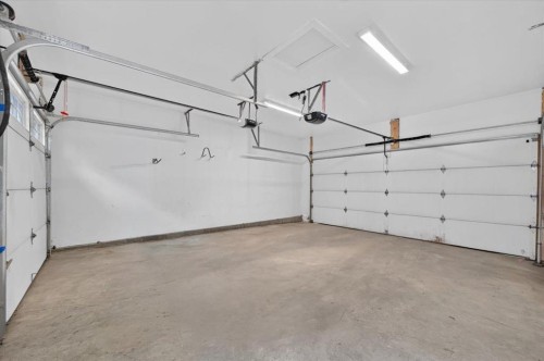 404 12 Avenue Nw, Calgary, AB 