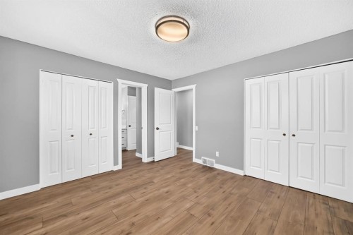 208 Penbrooke Way Se, Calgary, AB 
