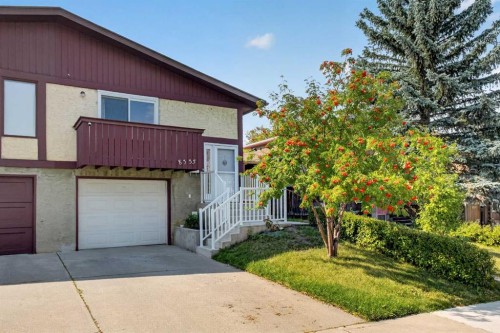 8335 Centre Street Nw, Calgary, AB 