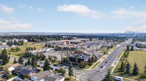 8335 Centre Street Nw, Calgary, AB 
