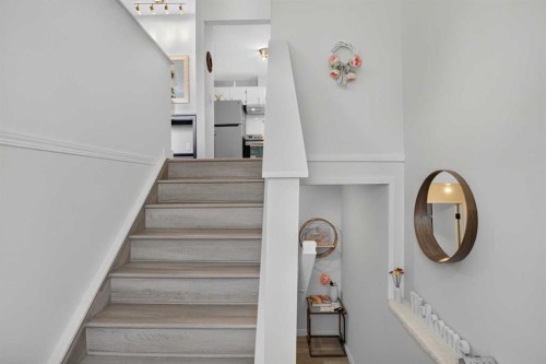 8335 Centre Street Nw, Calgary, AB 