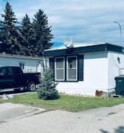 13-112 1 st Street SEDiamond Valley, AB T0L 0H0