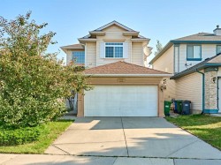 22 Citadel Crest Link NW Calgary, AB T3G 4W2