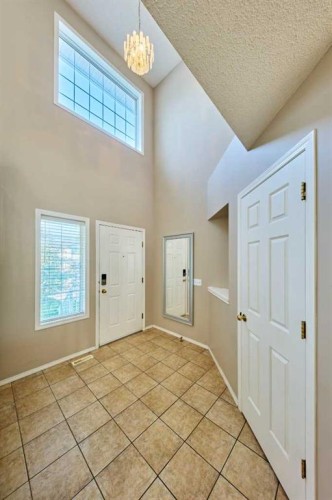 22 Citadel Crest Link Nw, Calgary, AB 