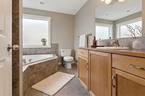 327 Panamount Point Nw, Calgary, AB 