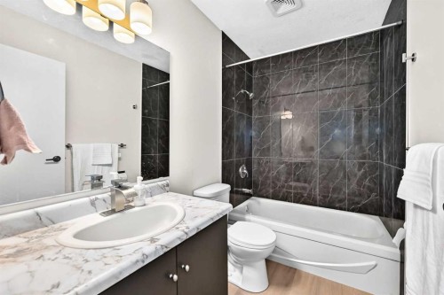 19 Hawkwood Drive Nw, Calgary, AB 