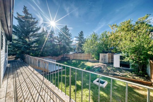 19 Hawkwood Drive Nw, Calgary, AB 