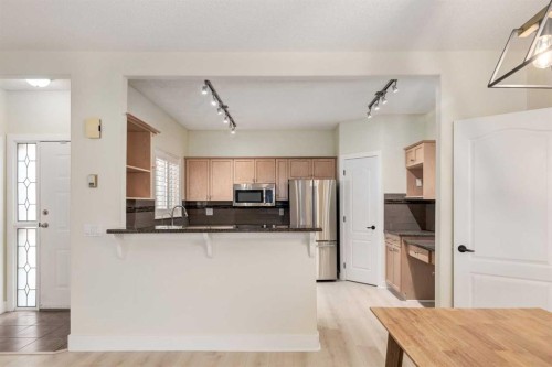 107 Patterson View Sw, Calgary, AB 