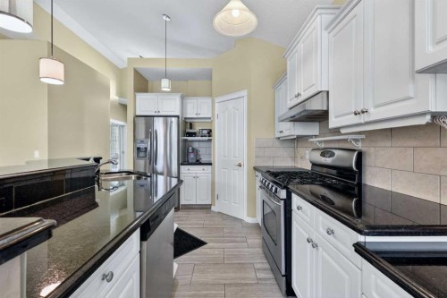 118 Invermere Drive, Chestermere, AB 