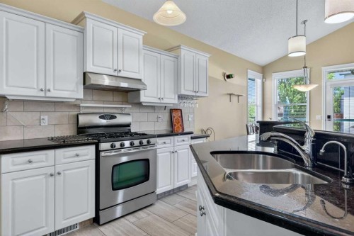 118 Invermere Drive, Chestermere, AB 