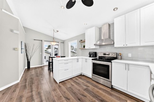 193 Mt Aberdeen Circle Se, Calgary, AB 