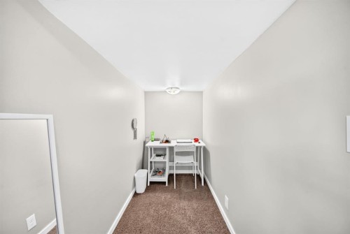 193 Mt Aberdeen Circle Se, Calgary, AB 