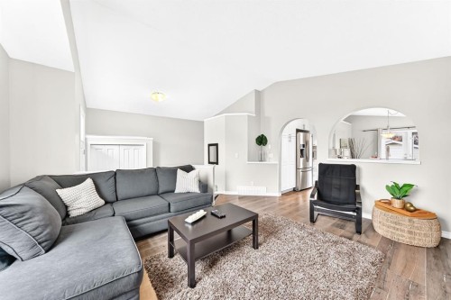 193 Mt Aberdeen Circle Se, Calgary, AB 