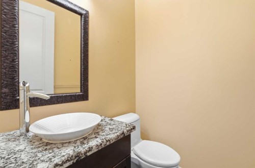 242 Cranleigh Place Se, Calgary, AB 