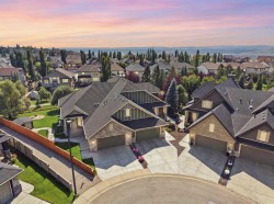 242 Cranleigh Place SE Calgary, AB T3M 0N5