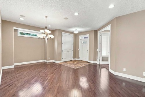 242 Cranleigh Place Se, Calgary, AB 