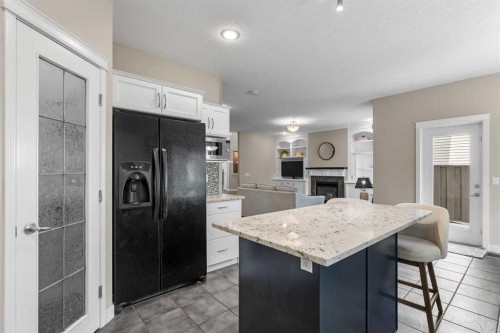 125 Cougarstone Manor Sw, Calgary, AB 