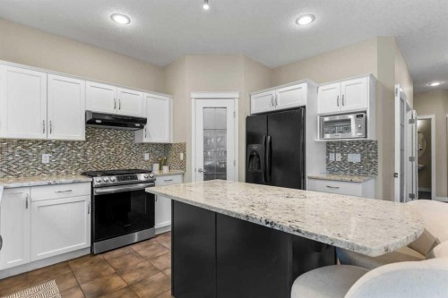 125 Cougarstone Manor Sw, Calgary, AB 
