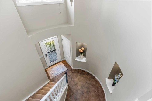 125 Cougarstone Manor Sw, Calgary, AB 