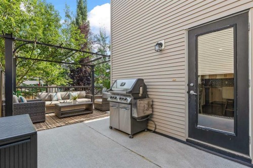 125 Cougarstone Manor Sw, Calgary, AB 