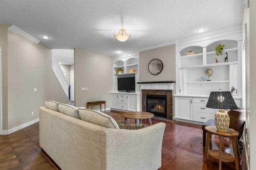 125 Cougarstone Manor Sw, Calgary, AB 