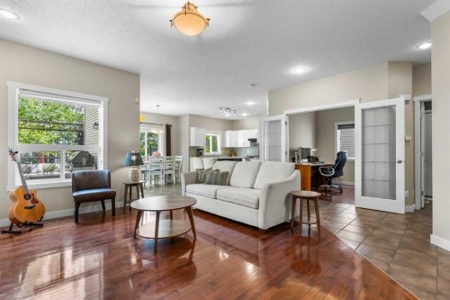125 Cougarstone Manor Sw, Calgary, AB 