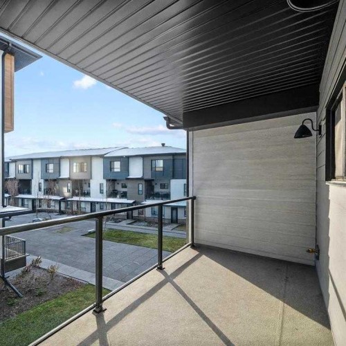 110-42 Cranbrook Gardens Se, Calgary, AB 