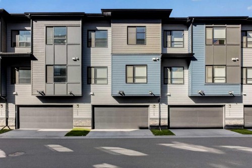 110-42 Cranbrook Gardens Se, Calgary, AB 