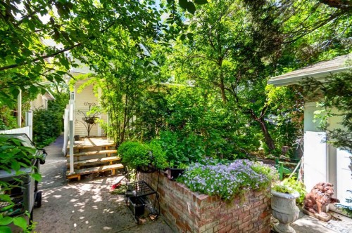 1630 7 Street Nw, Calgary, AB 