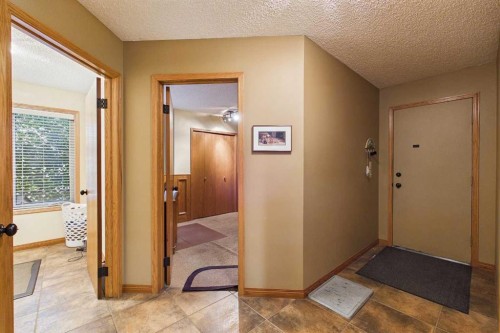 220 Varsity Estates Terrace Nw, Calgary, AB 