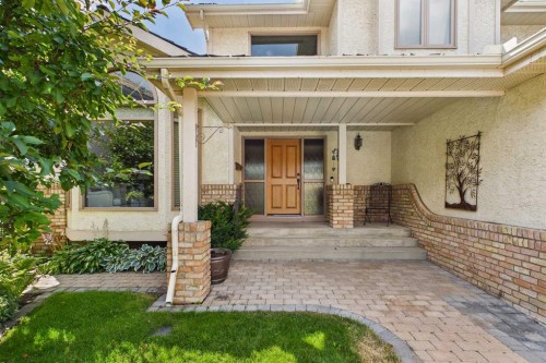 220 Varsity Estates Terrace Nw, Calgary, AB 