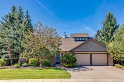 68 Spring Valley Way SW Calgary, AB T3H 4V2
