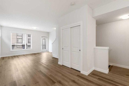 30 Evanscrest Park Nw, Calgary, AB 