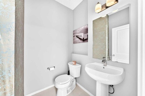 680 Walden Drive Se, Calgary, AB 