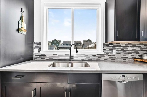 680 Walden Drive Se, Calgary, AB 