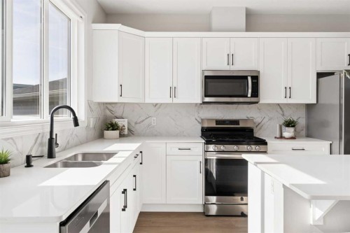 76 Seton Row Se, Calgary, AB 